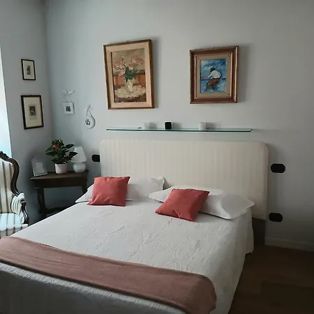 Appartement A In The 'borgo' Dogliani